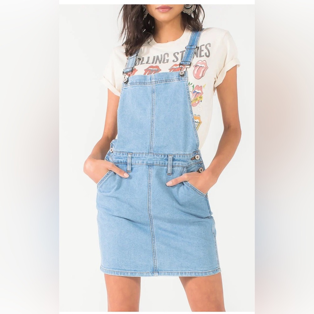 Vivi mini skirt overalls Kancan M light wash casual preppy denim blue one piece